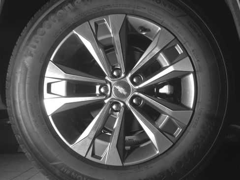 Used 2025 Chevrolet Equinox LT FWD image 15