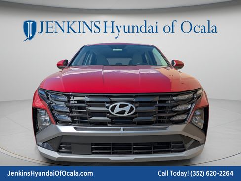 Certified 2026 Hyundai Tucson SE FWD image 8