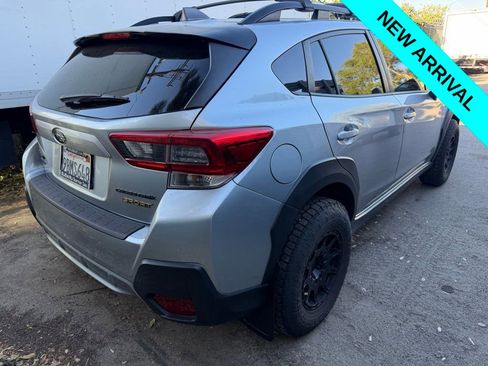 Used 2022 Subaru Crosstrek 2.5i Sport w/ Moonroof Package image 3