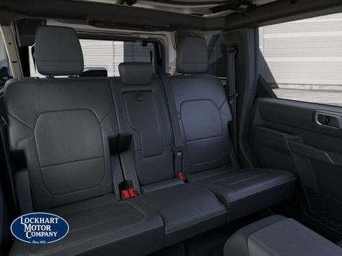 New 2025 Ford Bronco Badlands image 41
