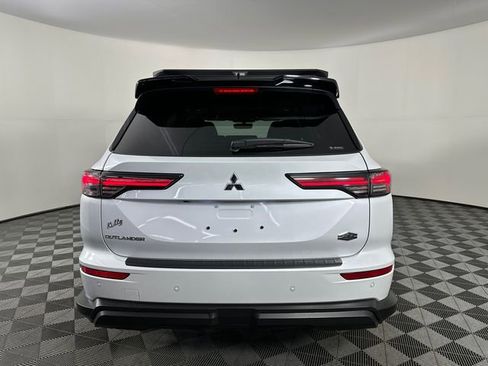 New 2026 Mitsubishi Outlander Trail Edition image 5