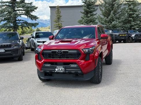 Used 2024 Toyota Tacoma TRD Sport w/ TRD Sport Premium Package AWD/4WD image 3