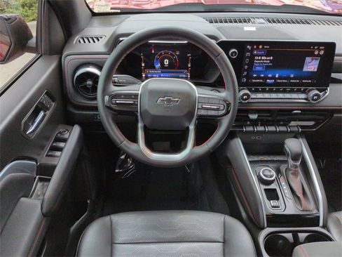 Used 2023 Chevrolet Colorado Z71 w/ Z71 Convenience Package 2 image 16