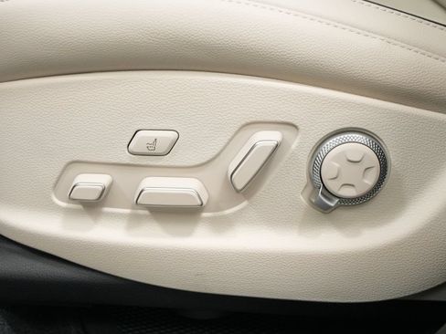 New 2026 Genesis GV80 2.5T Prestige AWD/4WD image 15