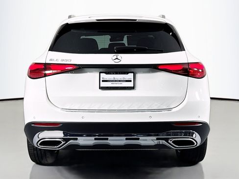New 2026 Mercedes-Benz GLC 300 image 3
