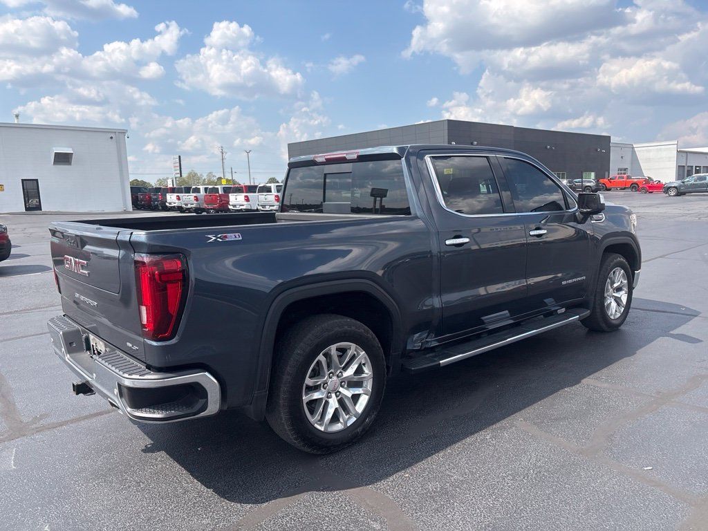 Used 2022 GMC Sierra 1500 SLT w/ SLT Premium Plus Package AWD/4WD image 14