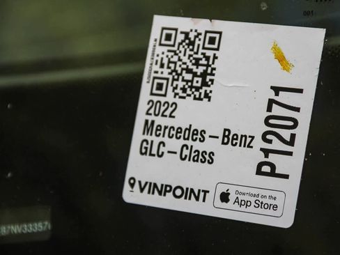 Used 2022 Mercedes-Benz GLC 300 4MATIC w/ Premium Package Lite image 26