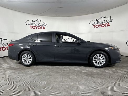New 2026 Toyota Camry LE image 8