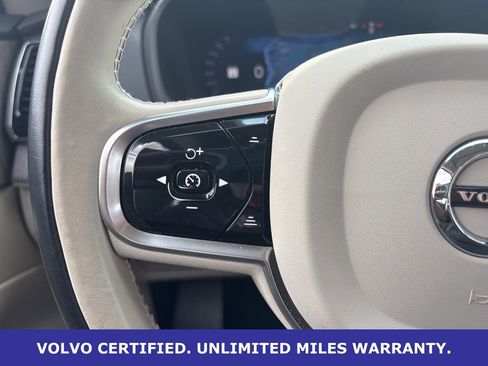 Certified 2023 Volvo XC90 T8 Plus w/ Protection Package Premier AWD/4WD image 18