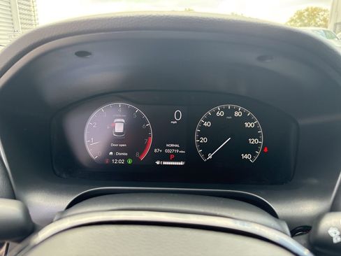 Used 2024 Honda HR-V EX-L image 22