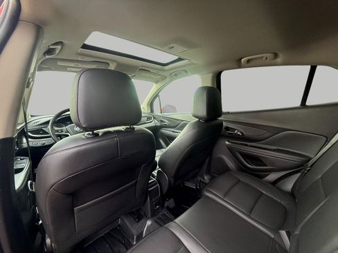 Used 2019 Buick Encore Essence w/ Experience Buick Package image 26