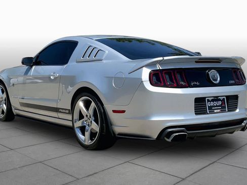 Used 2014 Ford Mustang GT w/ Equipment Group 301A RWD image 12