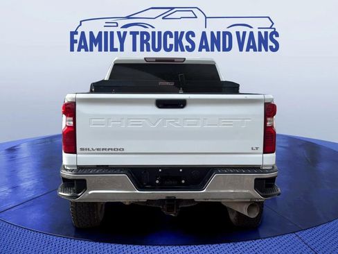 Used 2020 Chevrolet Silverado 2500 LT w/ Z71 Off-Road Package image 4