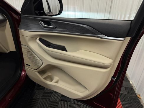 Used 2023 Jeep Grand Cherokee 4WD 4xe w/ Luxury Tech Group II image 44