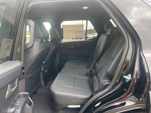 New 2026 Toyota 4Runner Limited image 12