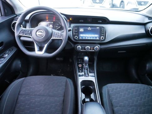 Certified 2024 Nissan Kicks SV image 10
