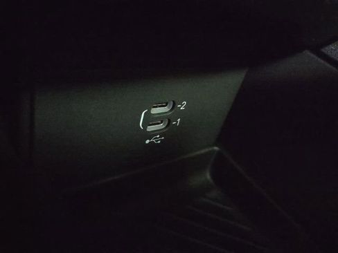 New 2026 Chrysler Pacifica Limited w/ S Appearance Package image 23