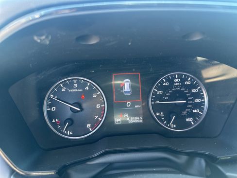 Used 2020 Subaru Outback Premium image 12