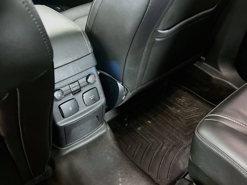 Used 2018 Ford Explorer Platinum AWD/4WD image 26