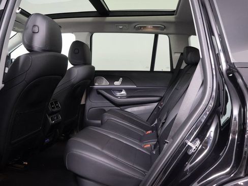 Certified 2026 Mercedes-Benz GLS 450 4MATIC image 11