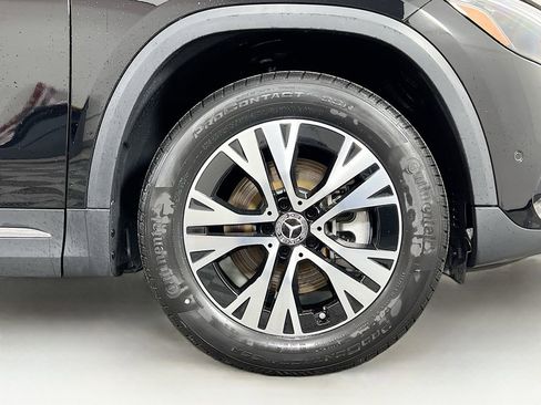 New 2025 Mercedes-Benz GLA 250 4MATIC image 31