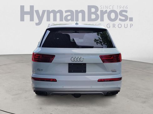 Used 2018 Audi Q7 3.0T Prestige AWD/4WD image 4