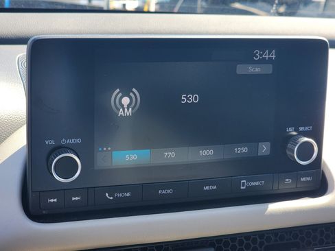 Used 2024 Honda HR-V LX image 19