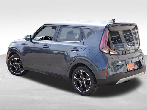 Certified 2023 Kia Soul EX FWD image 7
