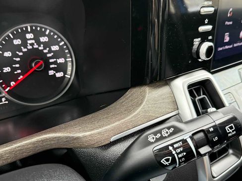 Used 2021 Kia Sorento EX w/ Panoramic Sunroof Package AWD/4WD image 19