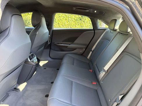 Used 2024 Lucid Air Touring image 28