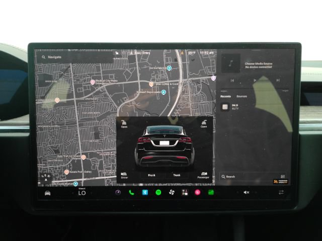 Used 2022 Tesla Model X AWD/4WD image 47