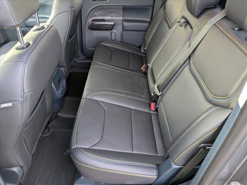 New 2025 Ford Maverick Lobo AWD/4WD image 15