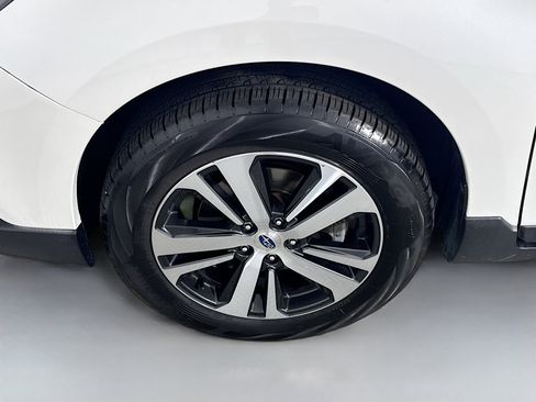 Used 2019 Subaru Outback 2.5i Limited image 38