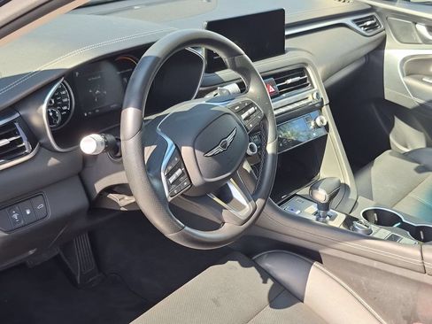 Used 2025 Genesis G70 2.5T RWD image 15