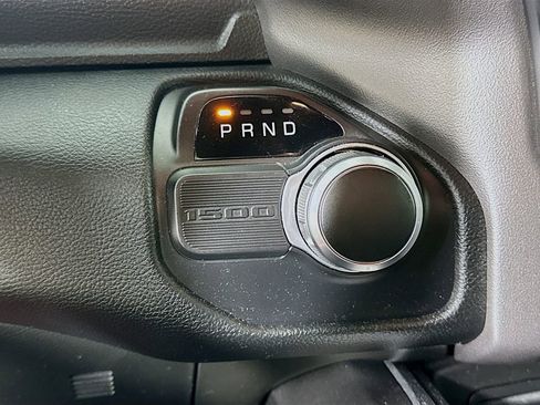 Used 2019 RAM 1500 Big Horn image 17