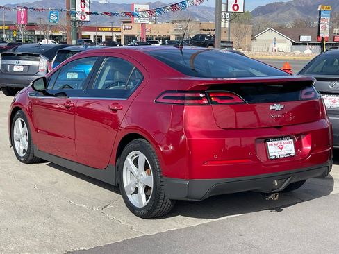 Used 2013 Chevrolet Volt Premium w/ Premium Trim Package image 7