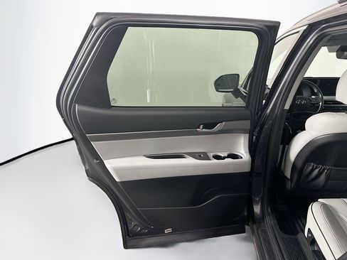Used 2024 Hyundai Palisade SEL FWD image 26