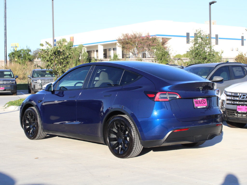 Used 2021 Tesla Model Y Long Range AWD/4WD image 9
