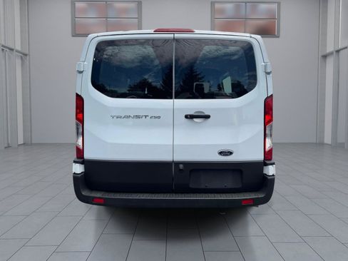 Used 2025 Ford Transit 250 Low Roof w/ Exterior Upgrade Package RWD image 5