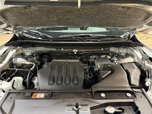 New 2026 Mitsubishi Eclipse Cross LE image 25