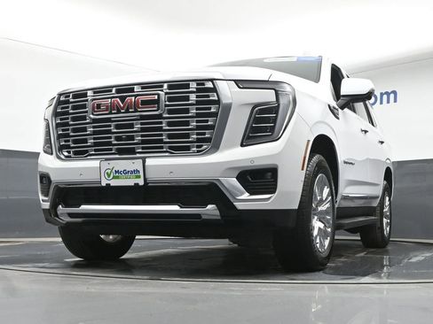 Used 2025 GMC Yukon Denali image 6