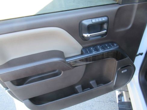 Used 2014 GMC Sierra 1500 Denali w/ Driver Alert Package image 17