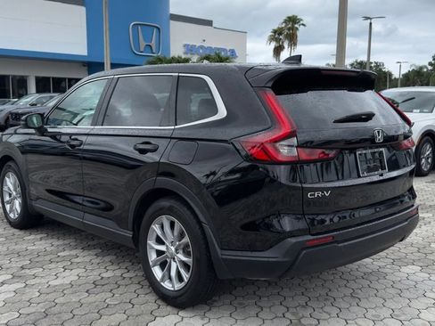 Certified 2024 Honda CR-V EX image 10
