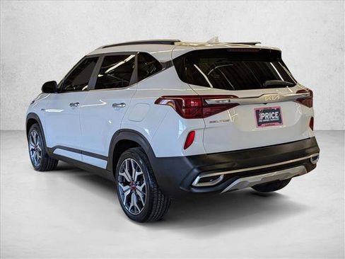 Used 2023 Kia Seltos SX w/ SX Sunroof Package AWD/4WD image 8