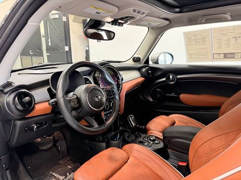 Certified 2024 MINI Cooper SE FWD image 11