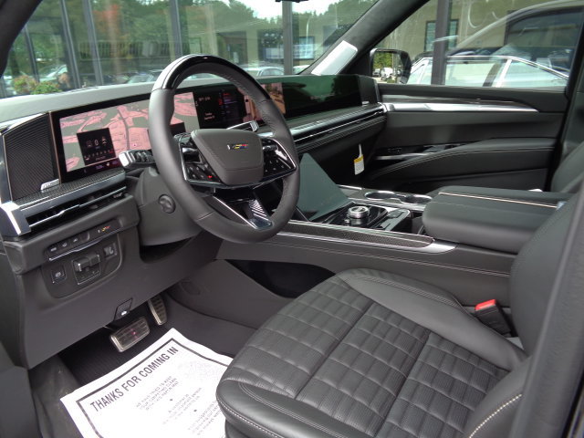 Used 2026 Cadillac Escalade V w/ LPO, Floor Liner Package AWD/4WD image 12
