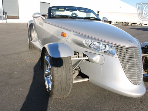 Used 2001 Plymouth Prowler RWD image 24