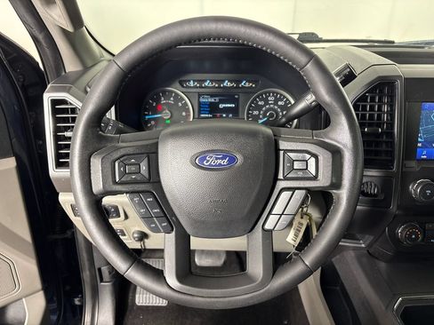 Used 2020 Ford F150 XLT w/ Equipment Group 302A Luxury RWD image 17
