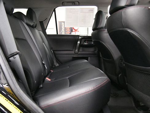 Certified 2023 Toyota 4Runner TRD Off-Road Premium image 25