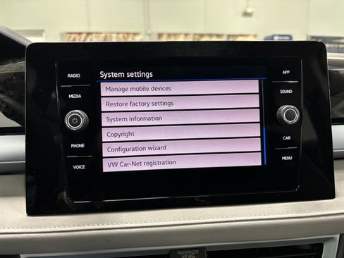 New 2025 Volkswagen Taos SE image 24